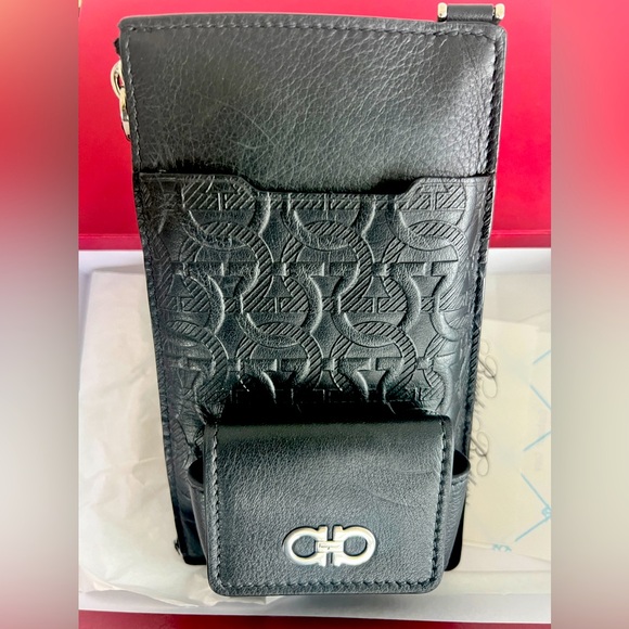 Salvatore Ferragamo Multiple Purpose Wallet BN - Picture 2 of 8